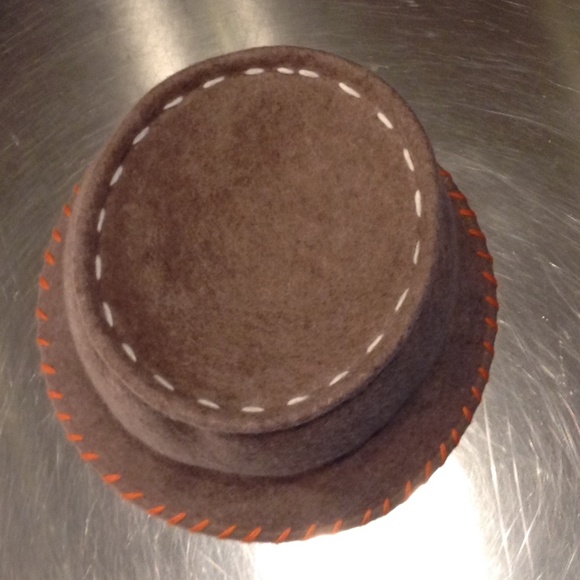 Helen Welsh 100% Wool Women's Bucket Hat Light Brown One Size Made in Italy - Picture 4 of 11